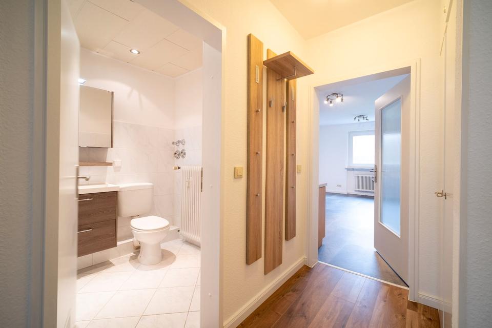 Thumbnail-STILLVOLLE, NEUWERTIGE 2 Zi WHGBALK ins GRÜNEEBK in WIESBADEN