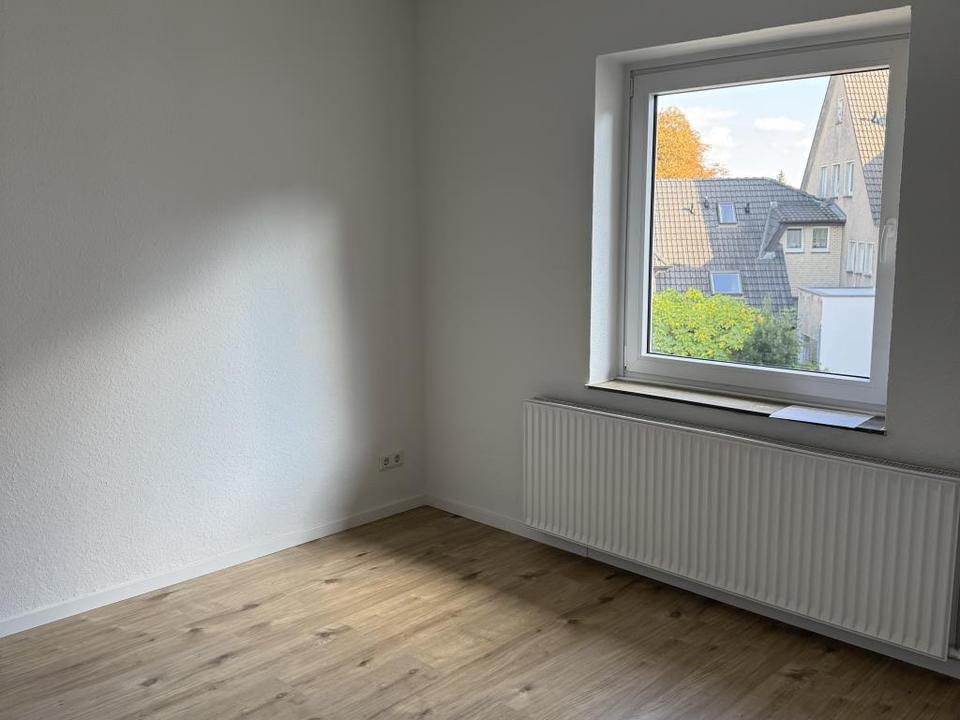 Thumbnail-Frisch sanierte 2 Zimmer Wohnung