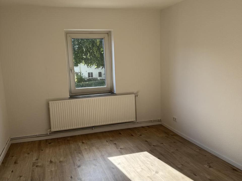 Thumbnail-Frisch sanierte 3 Zimmer Wohnung mit Balkon