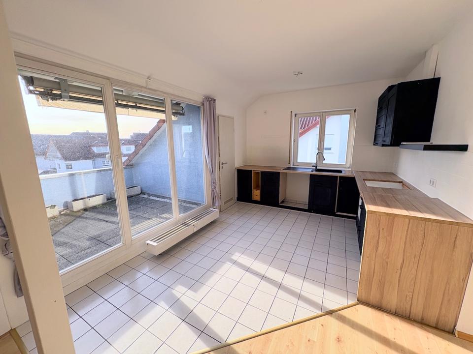 Thumbnail-Perfekt angebunden! Helle 3,5-ZKB Whg+TG mit Dachterrasse in Bad