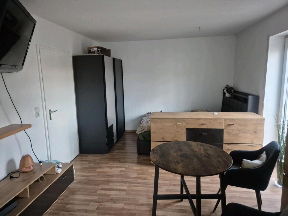 Thumbnail-Schöne 1 Zimmer Wohnung mit Balkon möbliert Tharandter Straße