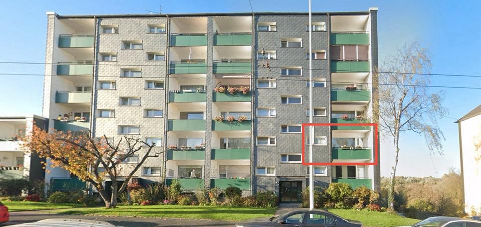 Thumbnail-Zentrale 3-Zi.-Wohnung mit 2 Loggien & Garage
