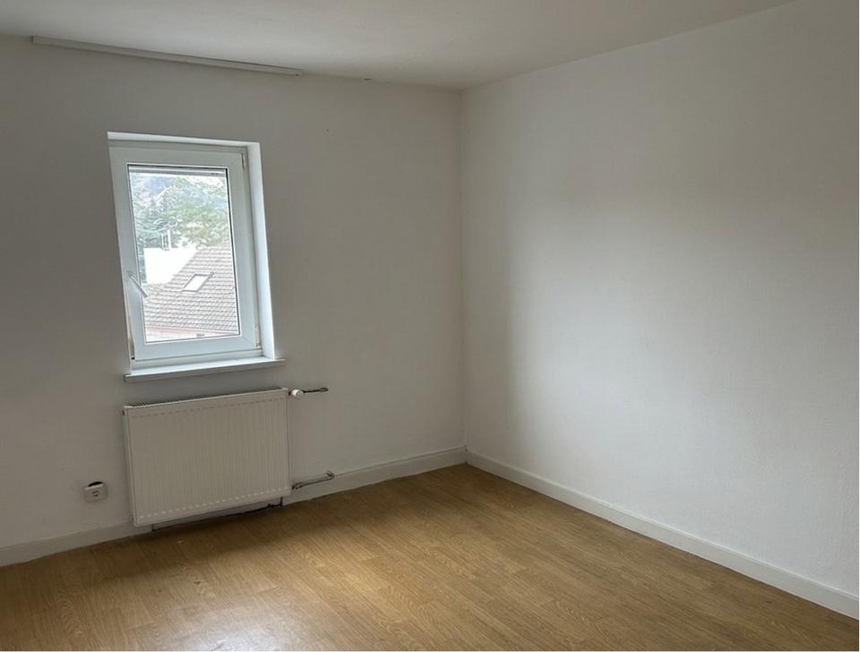 Thumbnail-Großzügige 5-Zimmer-Wohnung in zentraler Lage – Alsfeld