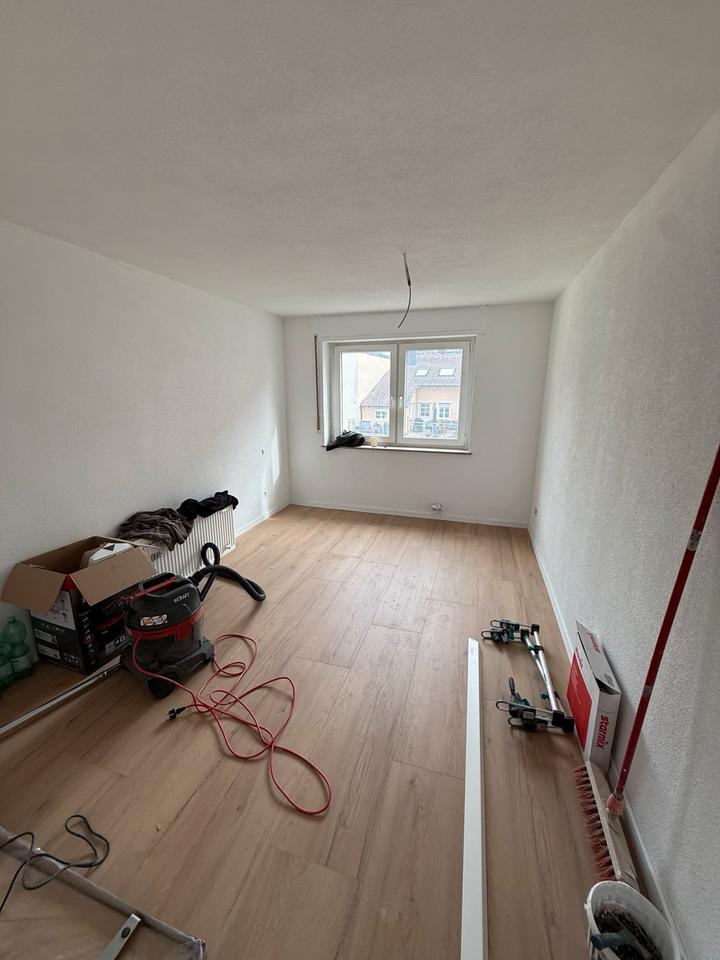 Thumbnail-Kernsanierte 2 Zimmer-Wohnung in zentraler Lage von Enzberg