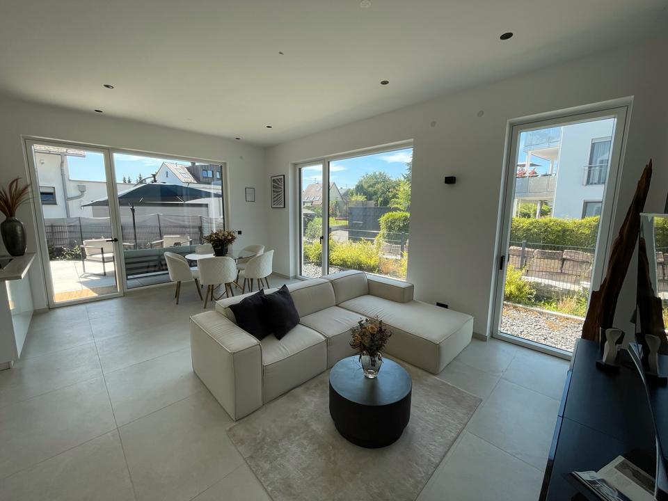 Thumbnail-2 Zimmer Wohnung mit lux. Innenausstattung