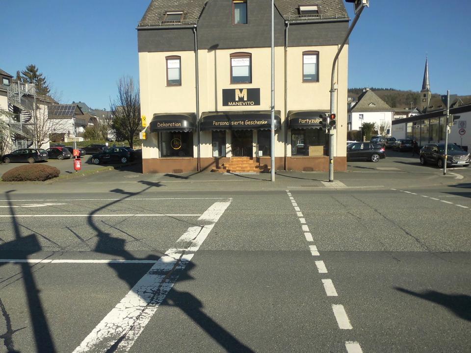 Thumbnail-Ladenfläche in Top-Lage in 35764 Sinn zu vermieten Post- & Lotto