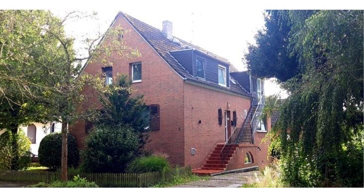 Thumbnail-Helle 2-3 Zimmerwohnung mit Terrasse in Duisburg Großenbaum
