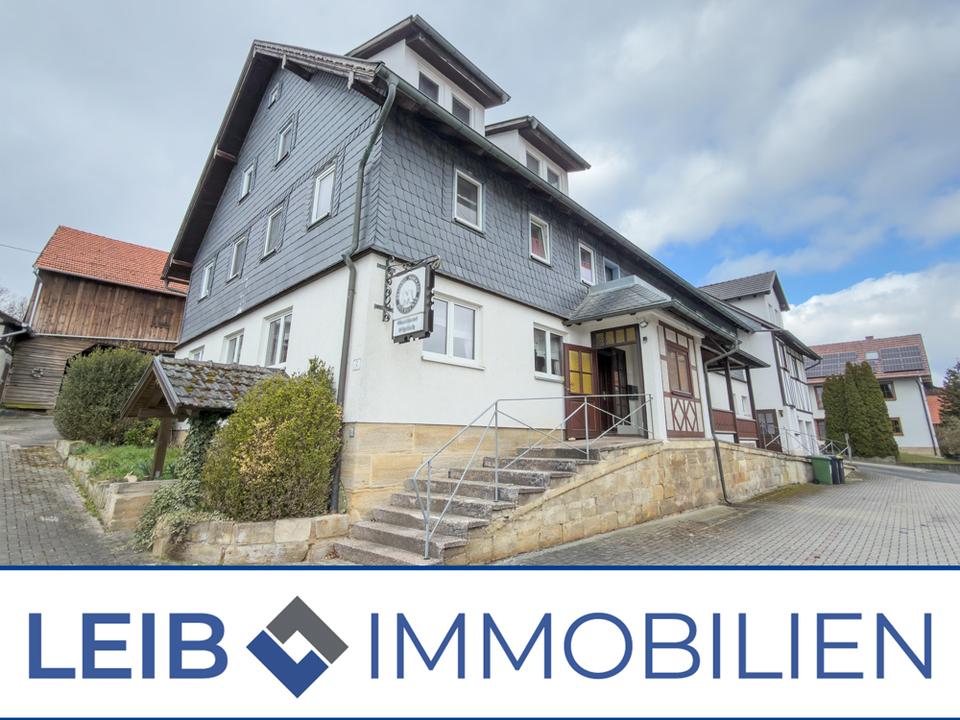 Thumbnail-Großzügige 6-Zimmer-Maisonettewohnung mit Terrasse, Stellplatz und Einbauküche