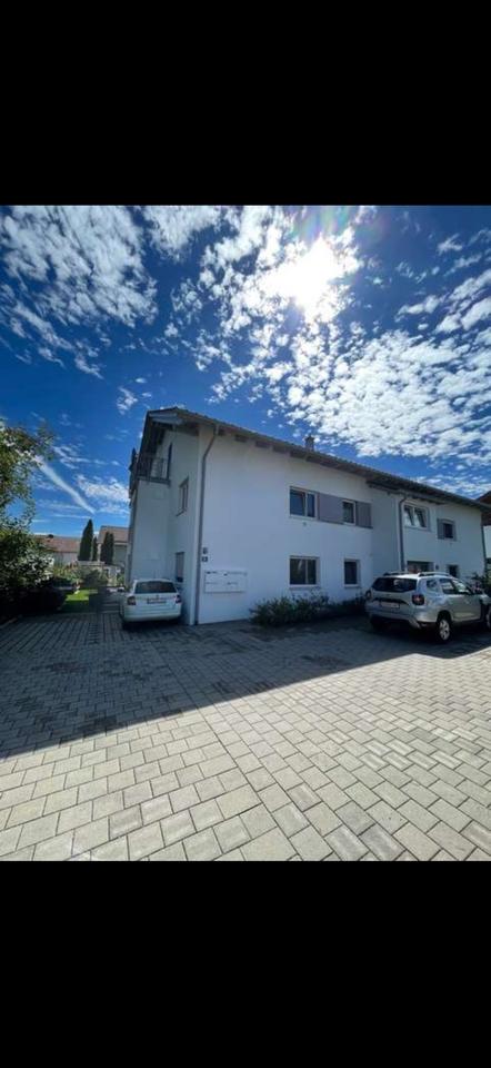 Thumbnail-3-Zimmer Dachgeschoss Wohnung