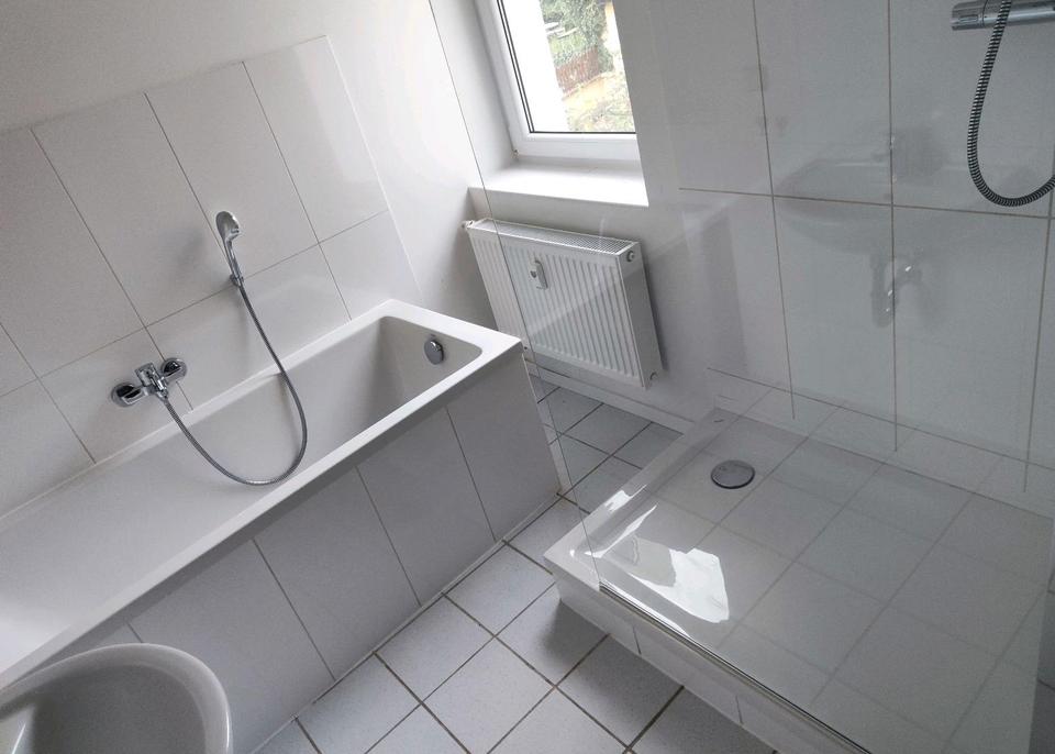 Thumbnail-2-Raumwohnung, EBK, Wanne+Dusche