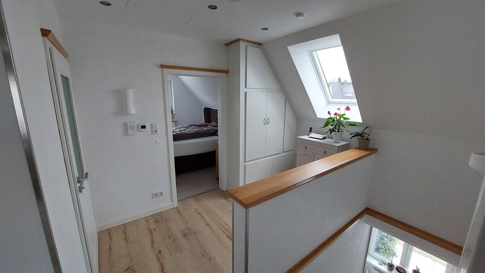 Thumbnail-Helle luxuriöse 2,5 Zimmer OG Whg. 80m² in Zeven