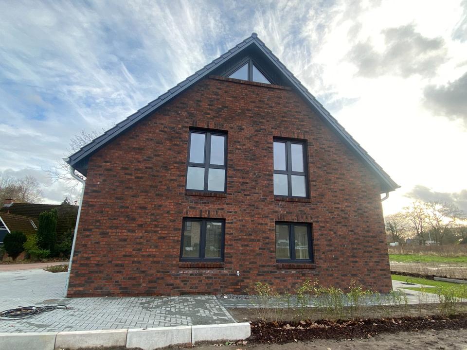 Thumbnail-RESERVIERT ! Neubau - Doppelhaushälfte der Extraklasse mit ausgebautem Dachboden!