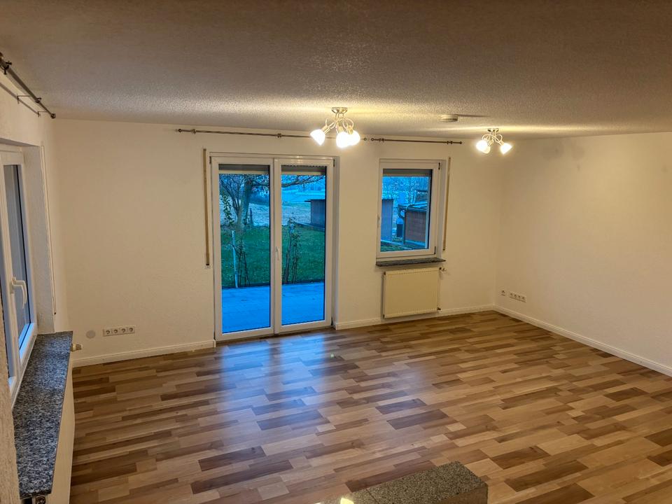 Thumbnail-Stockach 77m² 2 Zi. Terrrasenwohnung mit KFZ-Stellplatz