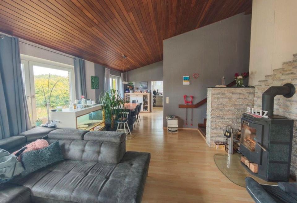 Thumbnail-Wohnung zu Vermieten mit Garten