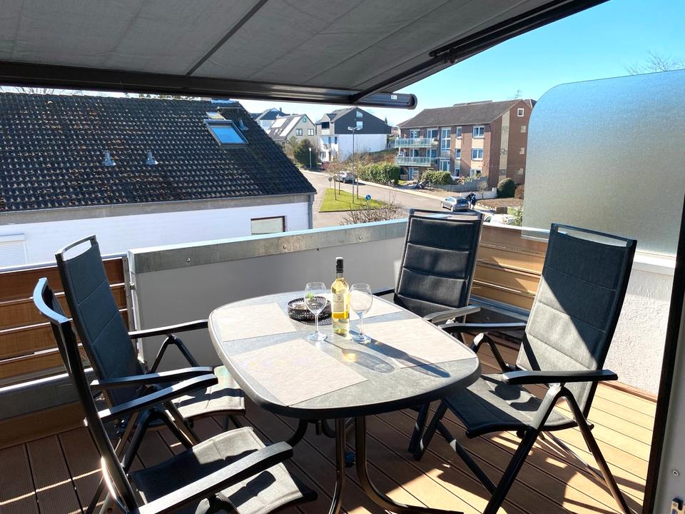 Thumbnail-Ferienwohnung Ostsee Grömitz mit einem großen sonnigen Balkon