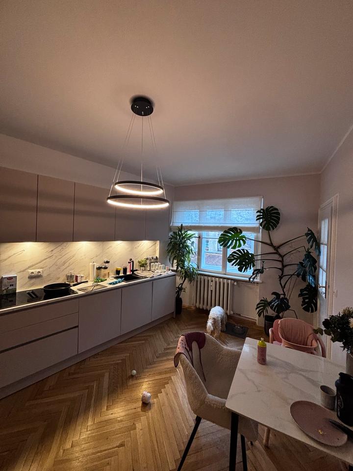 Thumbnail-4,5 Zimmer Wohnung am Bonner Platz. sanierter Altbau.