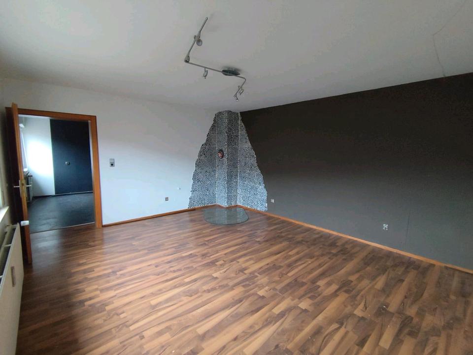 Thumbnail-Wohnung 3 Zimmer mit Balkon