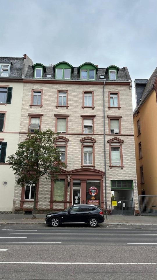 Thumbnail-Lamboy: 5 Zimmer in ruhigem Hinterhaus