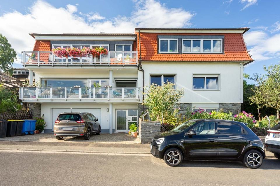 Thumbnail-Mehrfamilienhaus mit Wellness & Weinbergblick