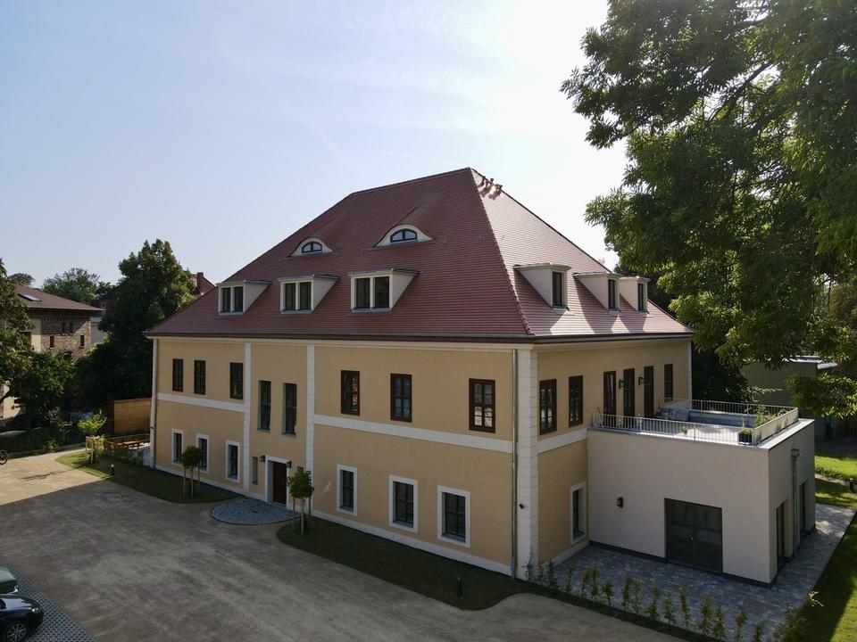 Thumbnail-Exklusives Wohnen im Baudenkmal – Großzügige Erdgeschosswohnung mit zwei Terrassen!