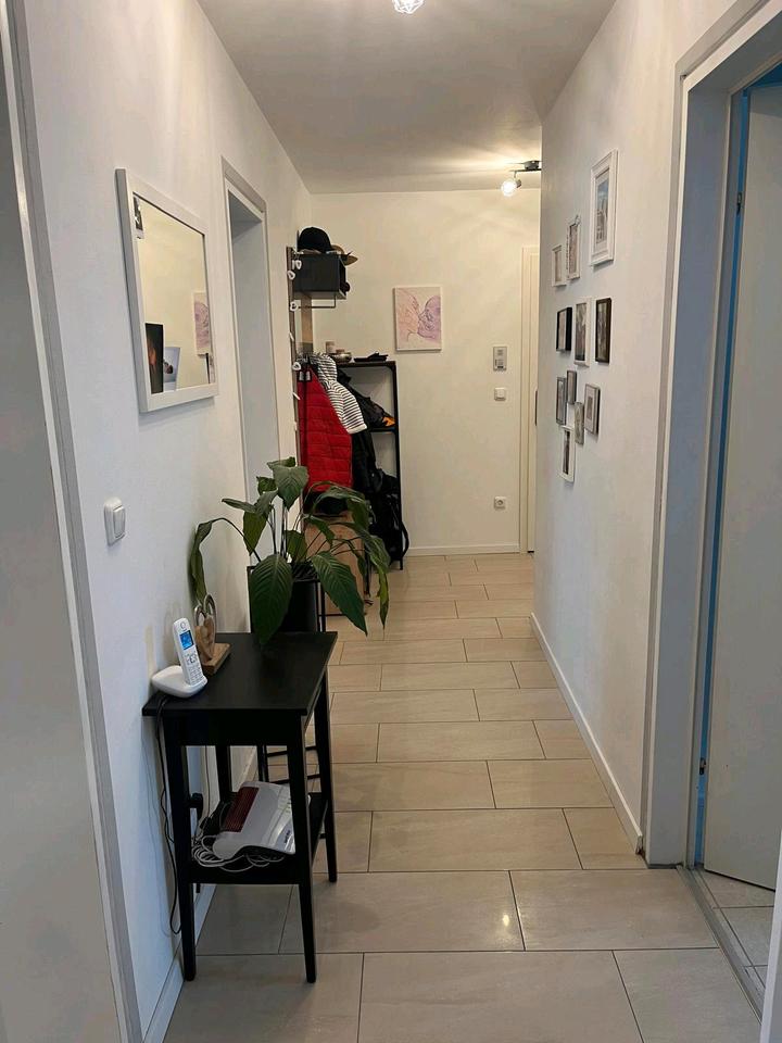 Thumbnail-Schöne 3 Zimmerwohnung mit EBK und Balkon in Eibach