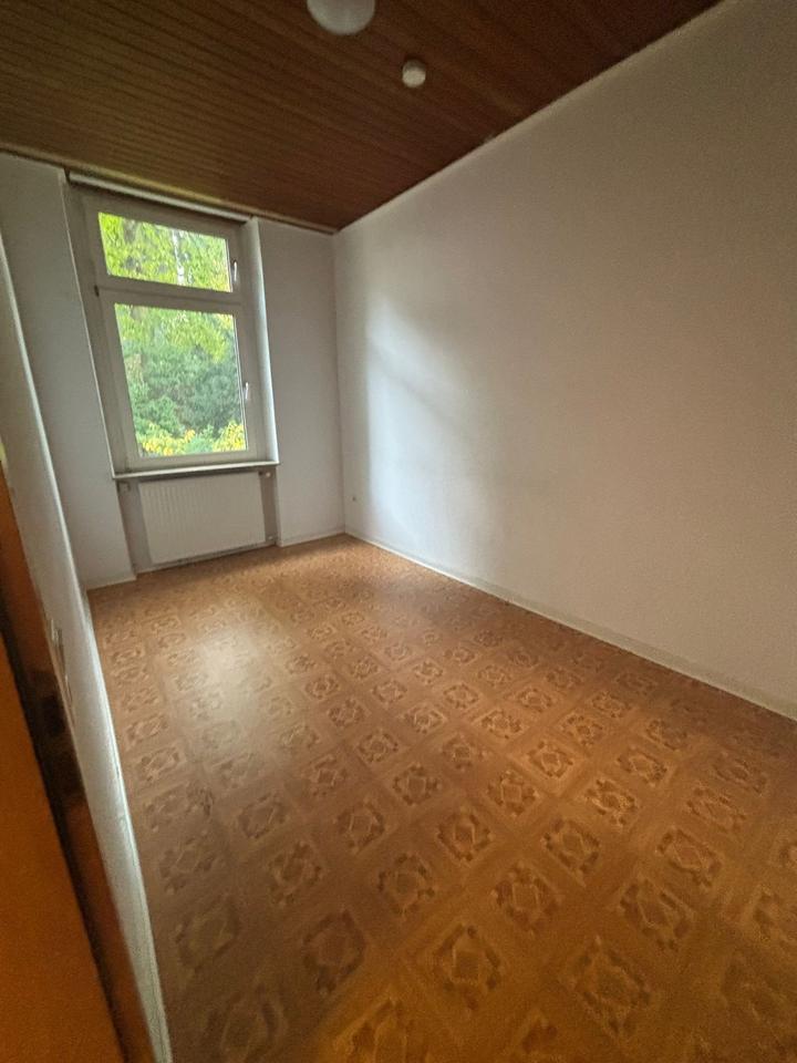 Thumbnail-Sofort 2 Zimmer frei Wuppertal Barmen