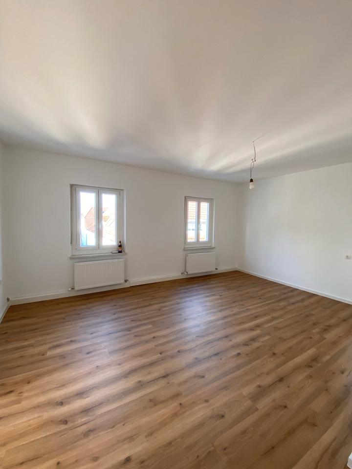 Thumbnail-Gemütliche & frisch renovierte 4-Zimmer Wohnung