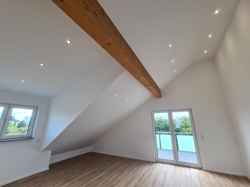Thumbnail-Neubau Erstbezug Helle 2-Zimmer Dachgeschoss mit Balkon Mörfelden