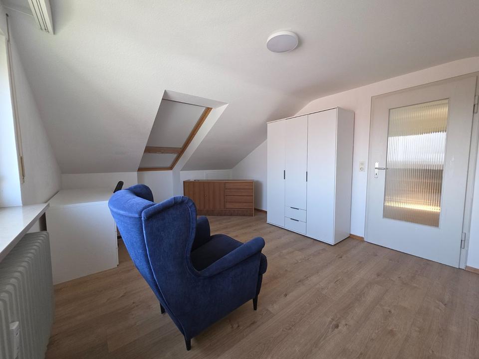 Thumbnail-3-Zimmer-DG-Wohnung - auch WG geeignet