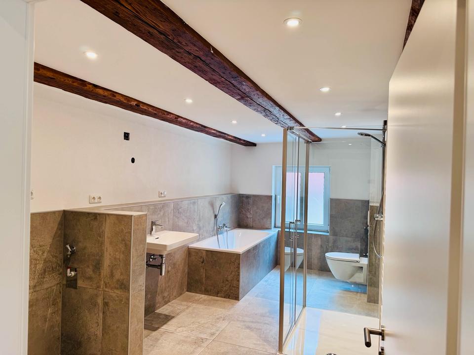 Thumbnail-ERSTBEZUG | 187 m² | 5 Zimmer | kernsaniert | bei Hersbruck