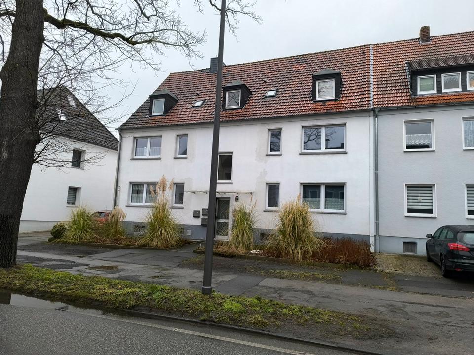 Thumbnail-schöne, renovierte 2,5 Zimmer Etagenwohnung