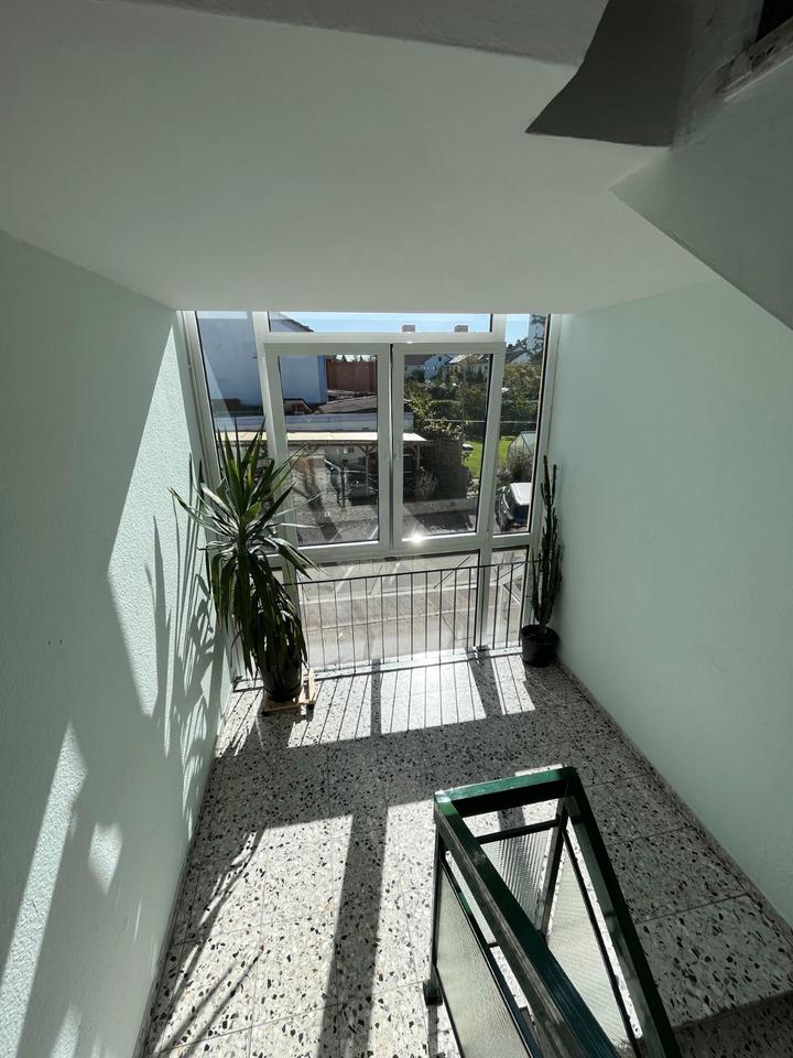 Thumbnail-Neu gestrichene 3-Zimmer-Wohnung mit Balkon -Bahnhof Buchloe