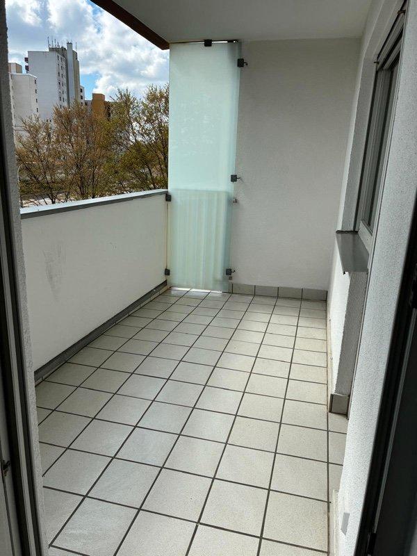 Thumbnail-Würzburg Lengfeld 2-Zimmerwohnung mit Balkon zu vermieten