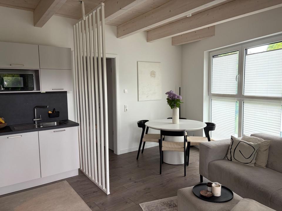 Thumbnail-Helle 2-Zimmer-Dachgeschosswohnung mit 2 Balkonen