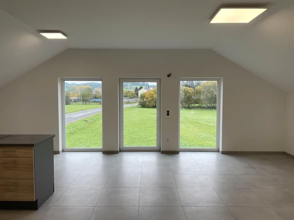 Thumbnail-Neu sanierte 4ZKB Wohnung in Kaiserslautern-Erfenbach