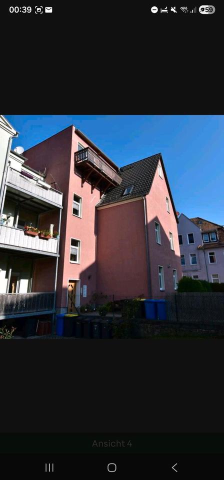 Thumbnail-Frisch renovierte und helle 3 Zimmer Wohnung in Crimmitschau
