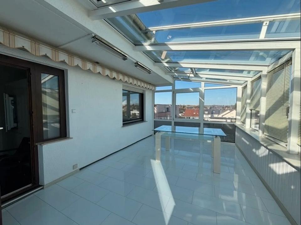 Thumbnail-2-Zimmer Etagenwohnung mit Wintergarten und herrlichem Blick