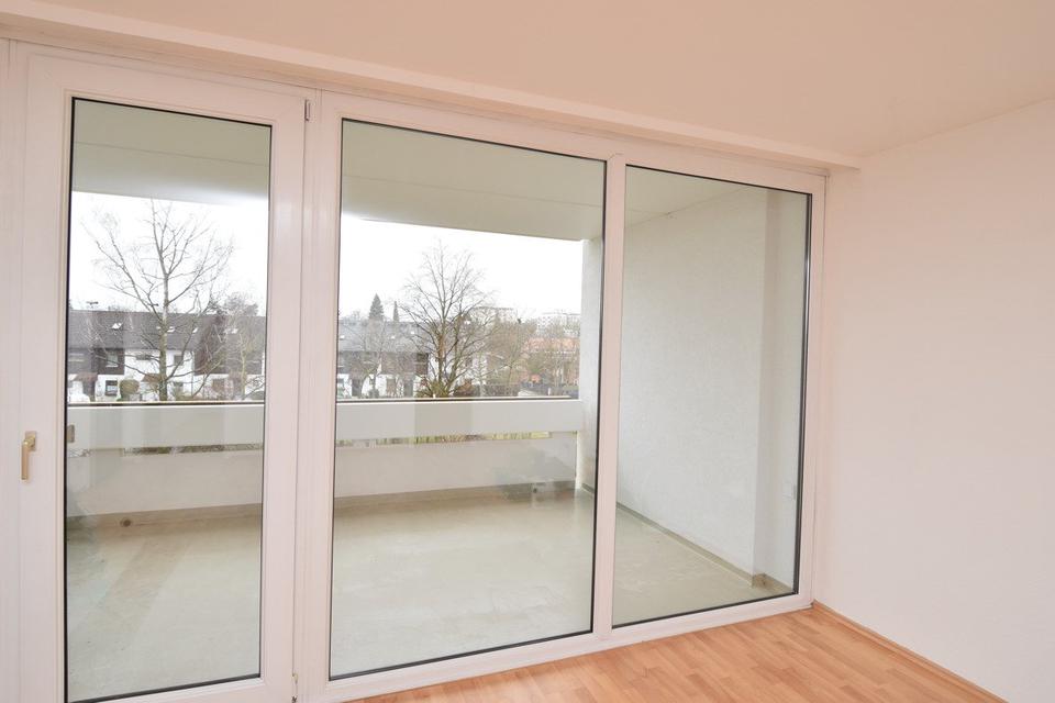 Thumbnail-Sonnige 3 Zimmer Wohnung in Unterhaching