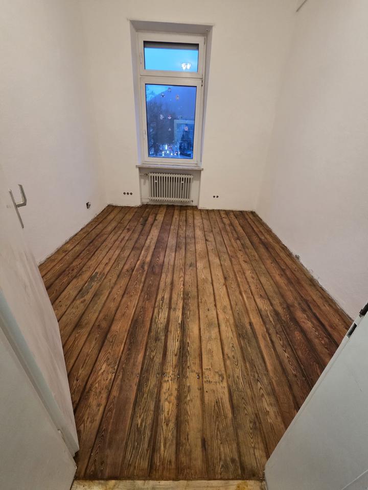 Thumbnail-Erstbezug nach Sanierung: 5Zimmer-Altbauwohnung in Neustadt