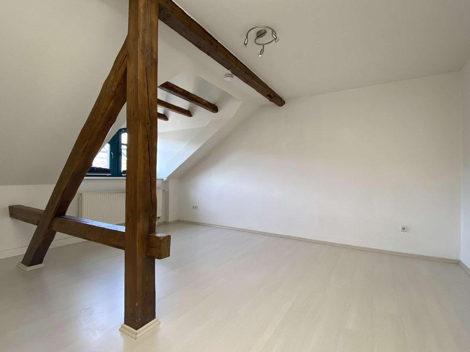 Thumbnail-Gemütliche 2-Raum-Wohnung mit optionaler Einbauküche in Falkenstein