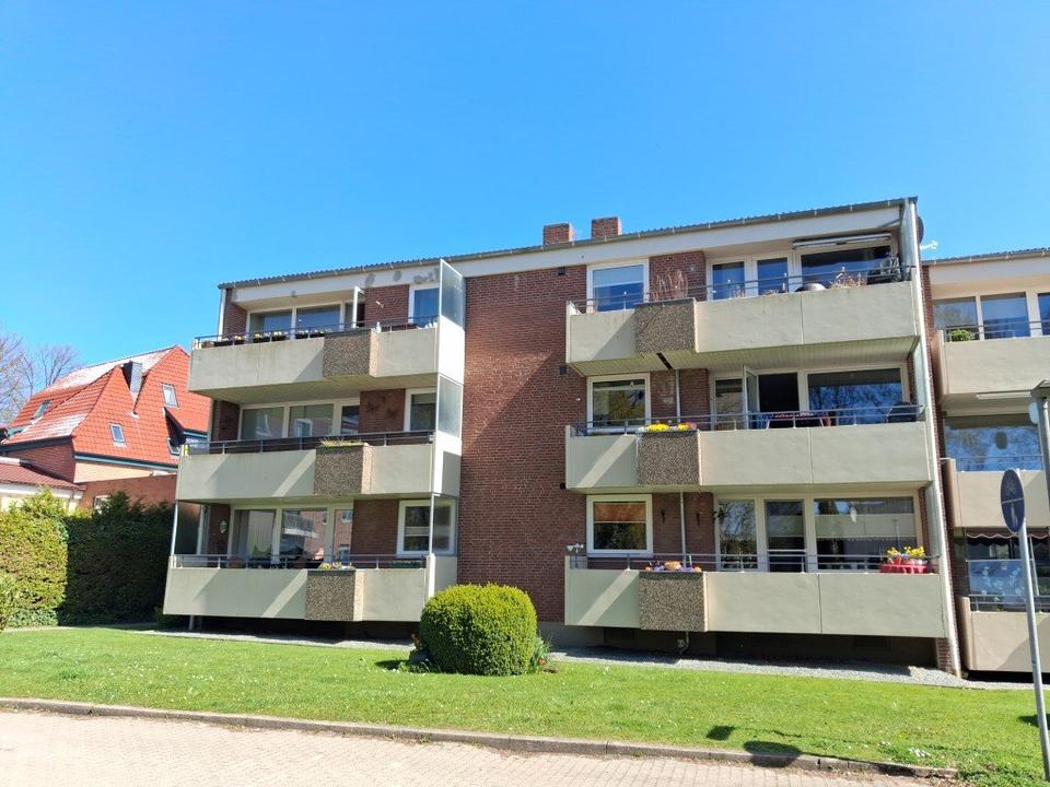 Thumbnail-Attraktive 2,5-Zimmer-Wohnung in Burg auf Fehmern