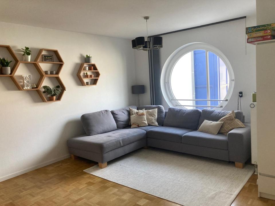 Thumbnail-Privatverkauf: Gepflegte 5-Zimmer-Maisonette-Whg mit Balkon & TG