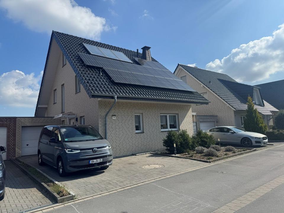 Thumbnail-Geräumiges Einfamilienhaus mit 6,5 Zimmern und Garage in Hamm-Wee