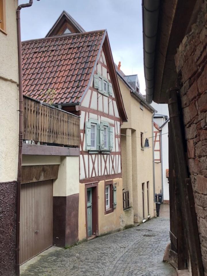 Thumbnail-Mosbach-Stadt: gemütliche offene 2-Zimmer-Wohnung-Fachwerkhaus mi