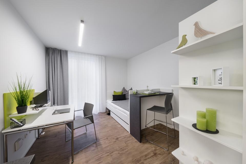 Thumbnail-möblierte 1-Zimmer Wohnung mit Top-Aussicht in zentraler Lage!