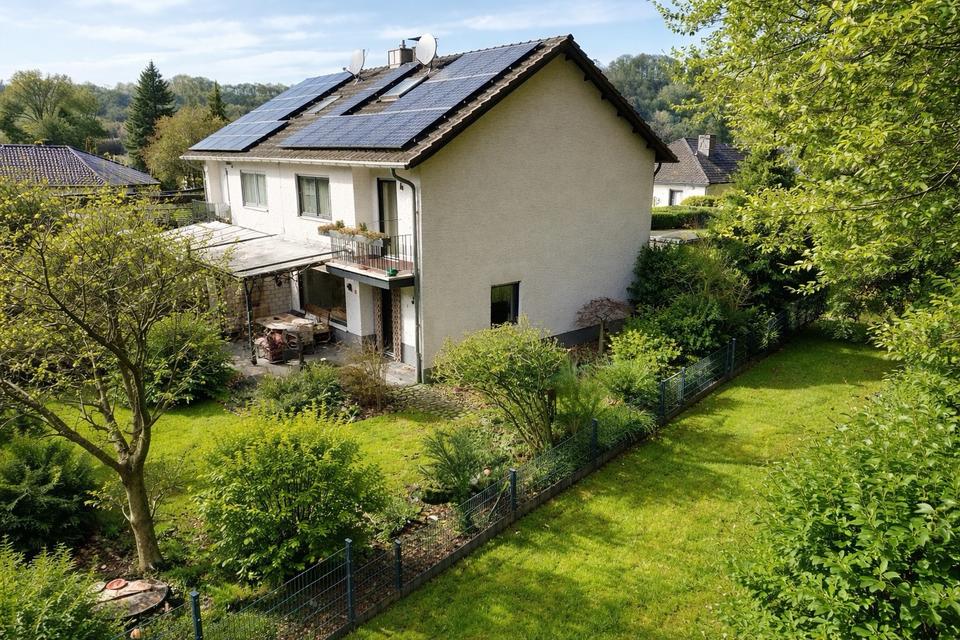 Thumbnail-Doppelhaushälfte in Lohmar provisionsfrei sofort bezugsfertig