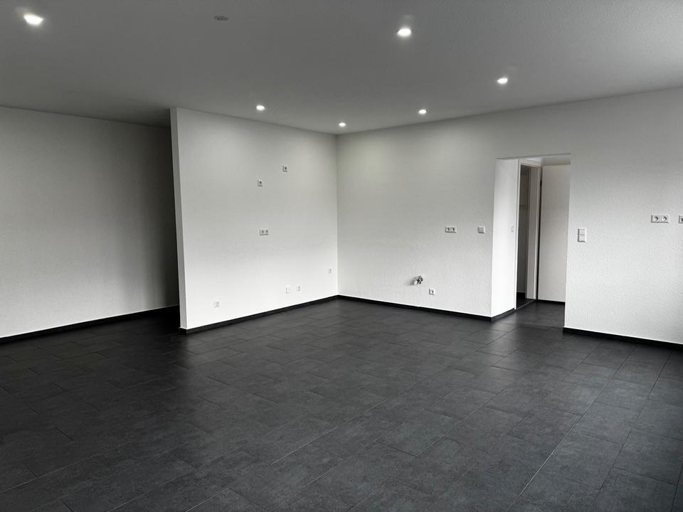 Thumbnail-Helle 2- Zimmerwohnung in Eggenstein- Leopoldshafen