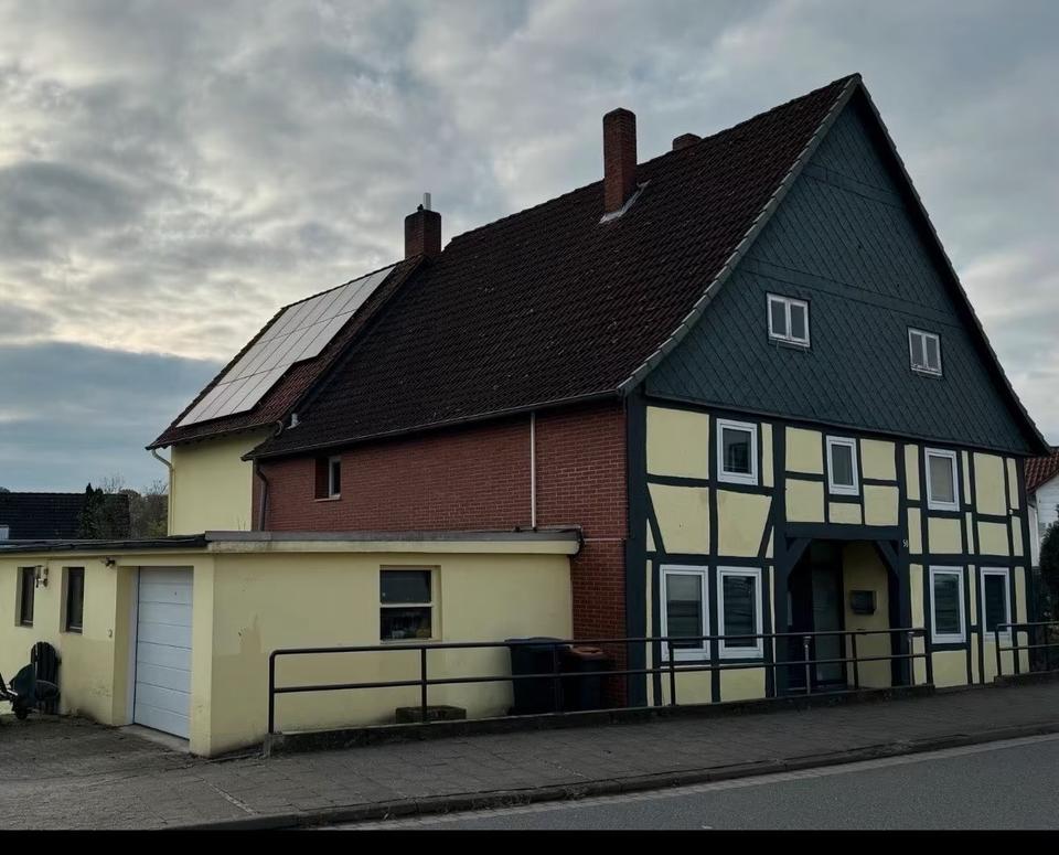 Thumbnail-Einzigartiges Fachwerkhaus mit Einliegerwohnung mit mod. Technik