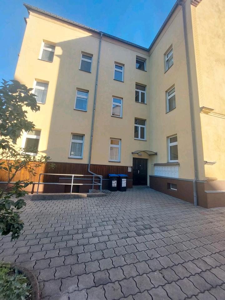 Thumbnail-2-Zi.-Wohnung Chemnitz, Hilbersdorf - 57 qm Seitenstr. Hofseite