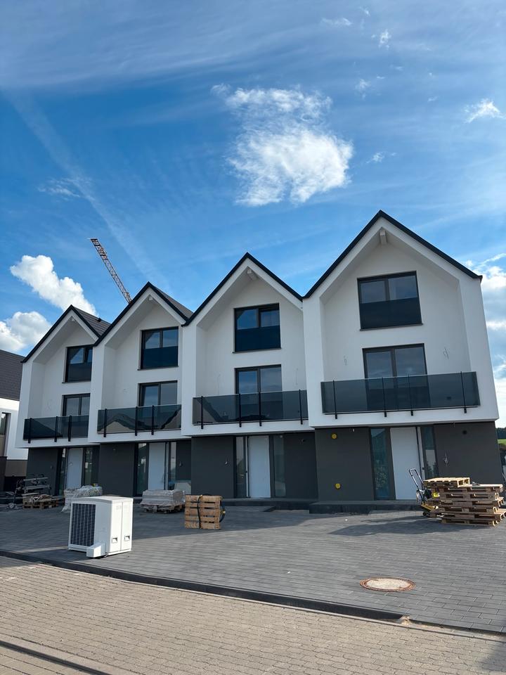 Thumbnail-Modernes Reihenmittelhaus in Löschenrod